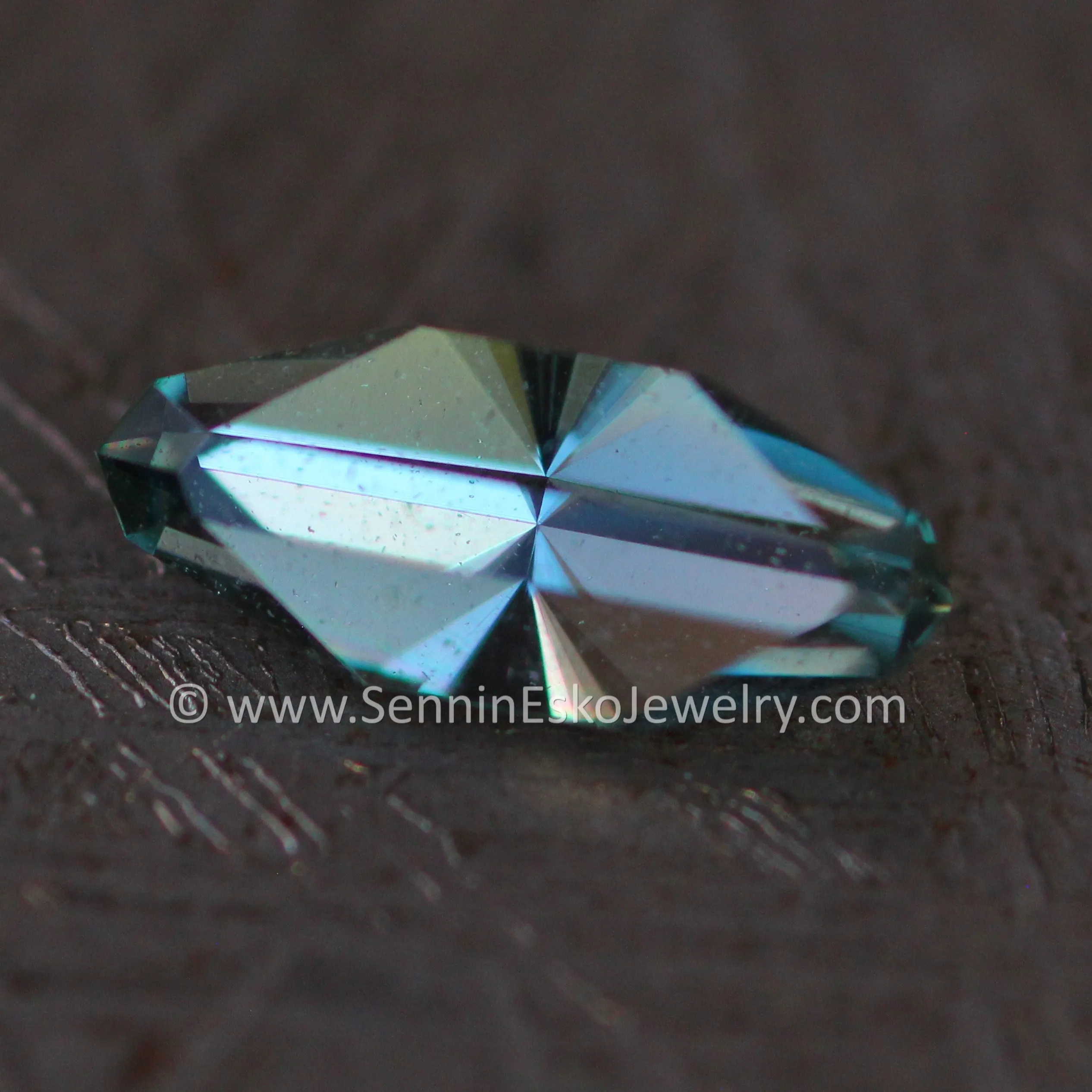 0.76 ct Sky Blue Sapphire Decagon - Umba Origin - 8.8x3.7mm, Specialty Cut