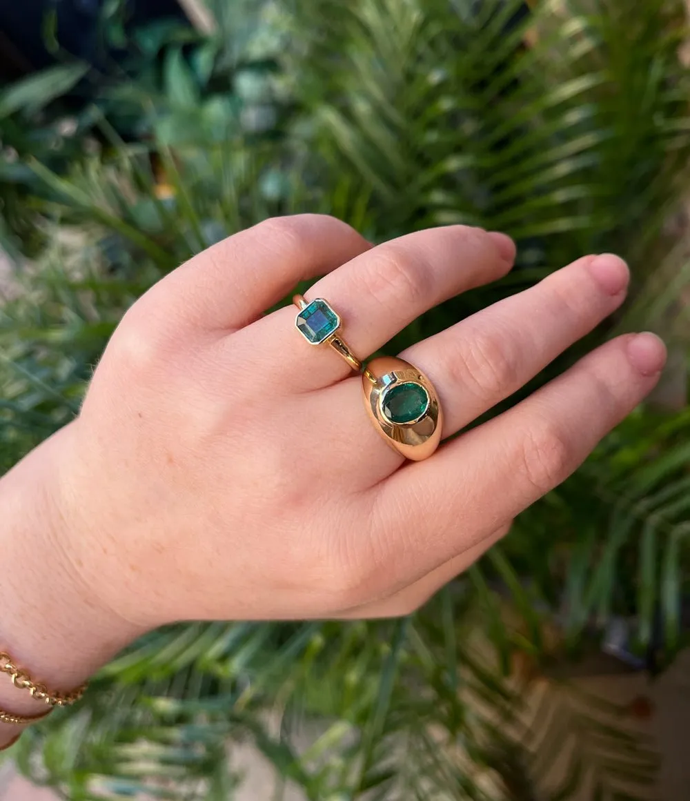 14k Gold Oval Emerald Dome Ring