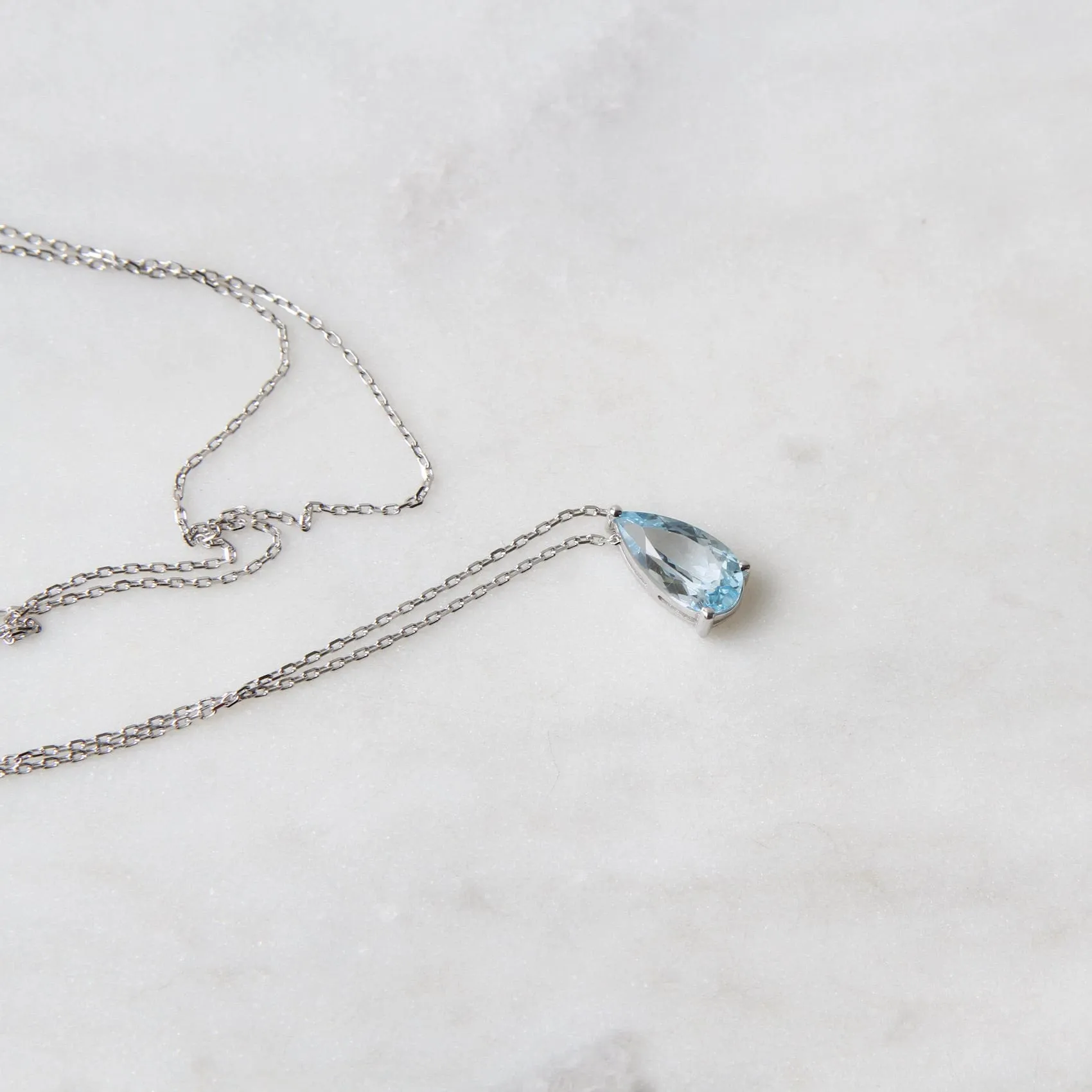 14k White Gold Pear Shaped Blue Topaz Necklace