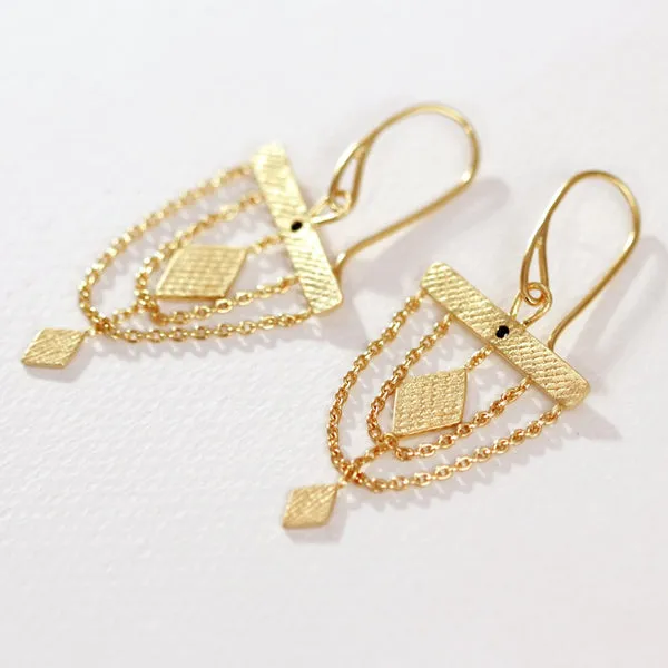 Ara Earrings - Gold