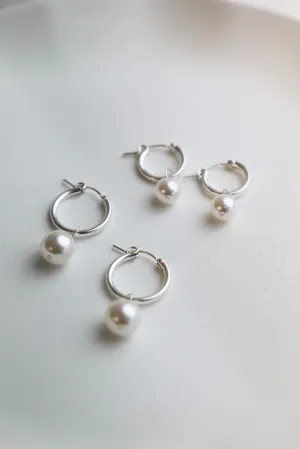 AUDREY PEARL HOOP EARRINGS-SILVER