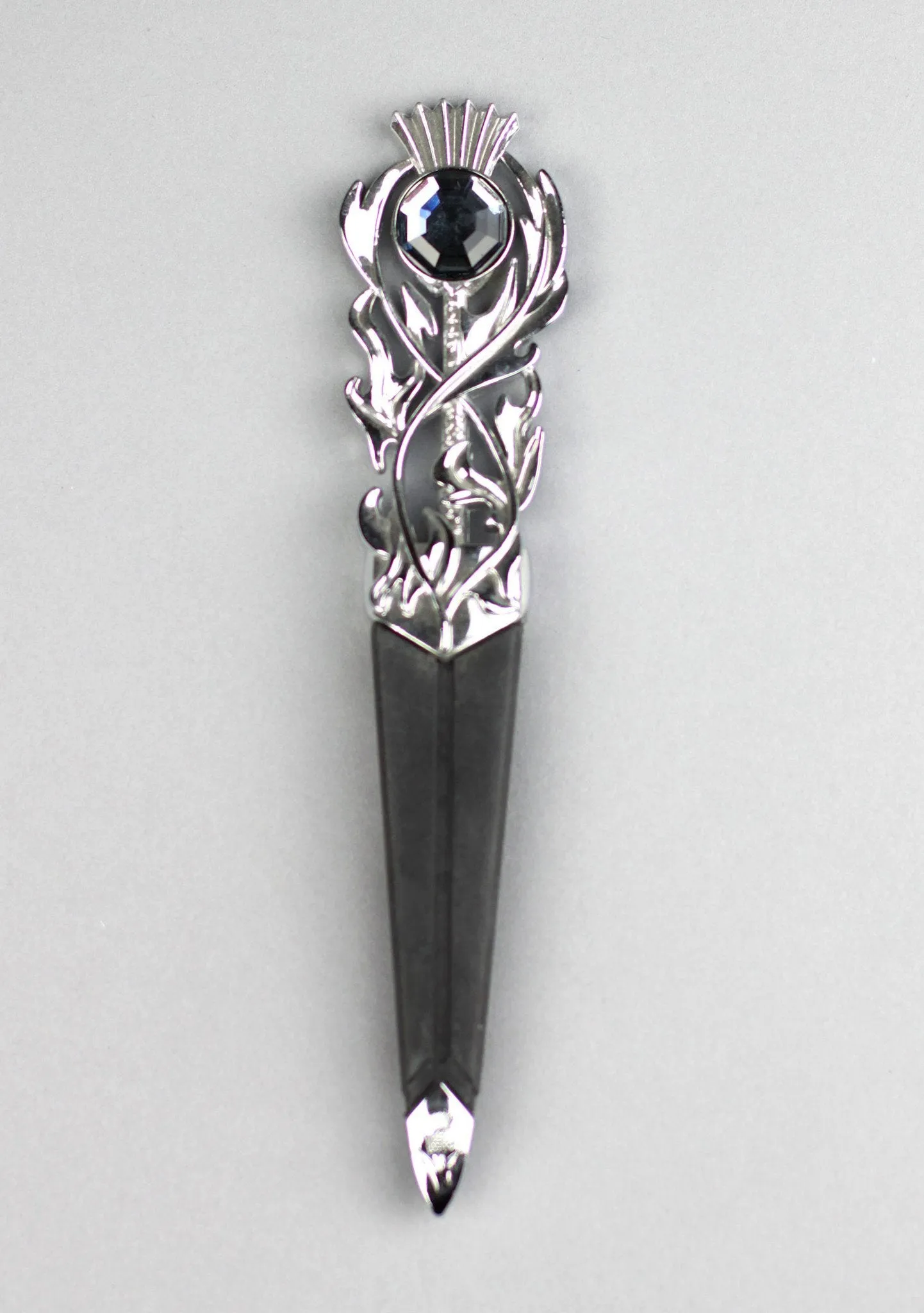 Basic Safety Thistle Sgian Dubh