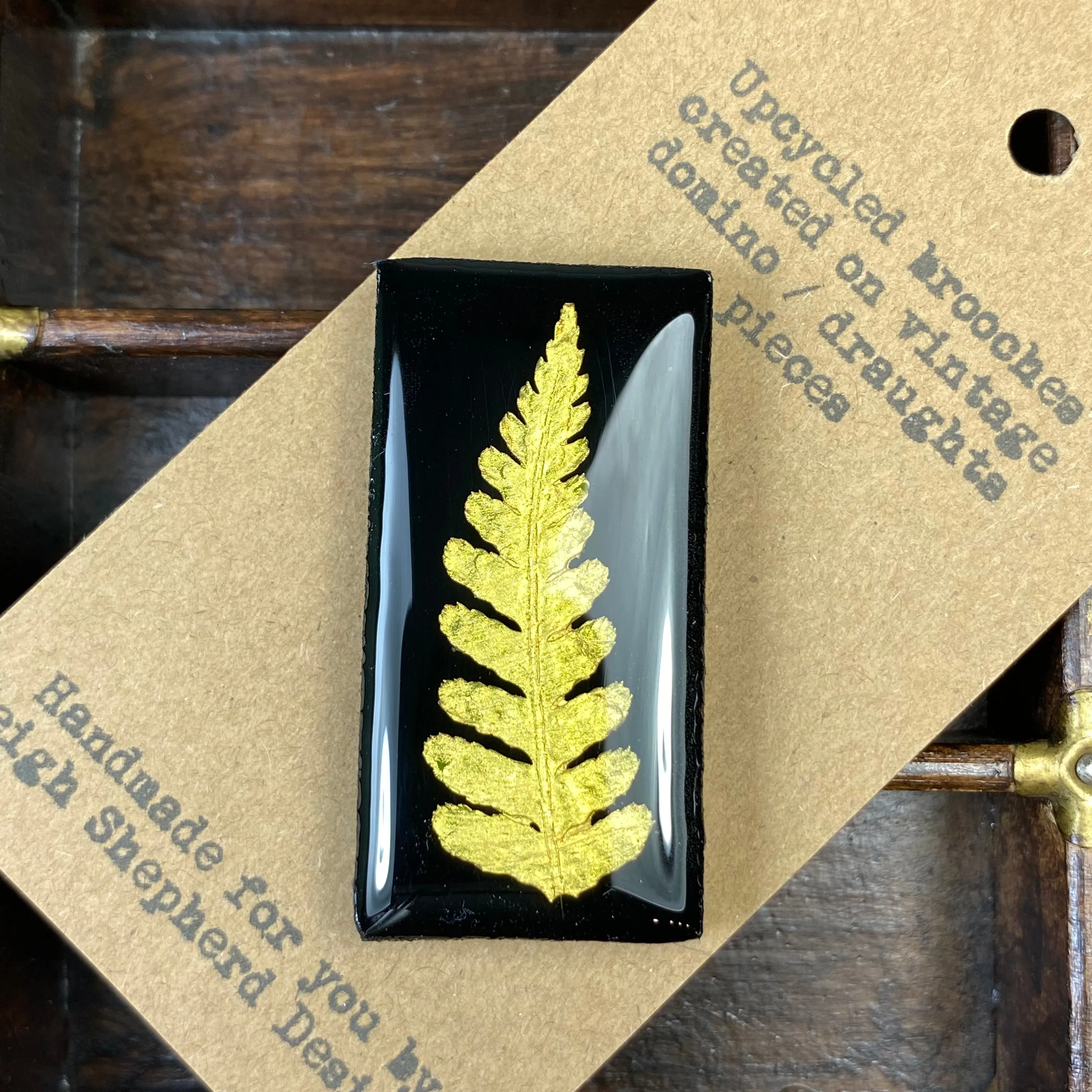 Fern Domino Piece Brooch