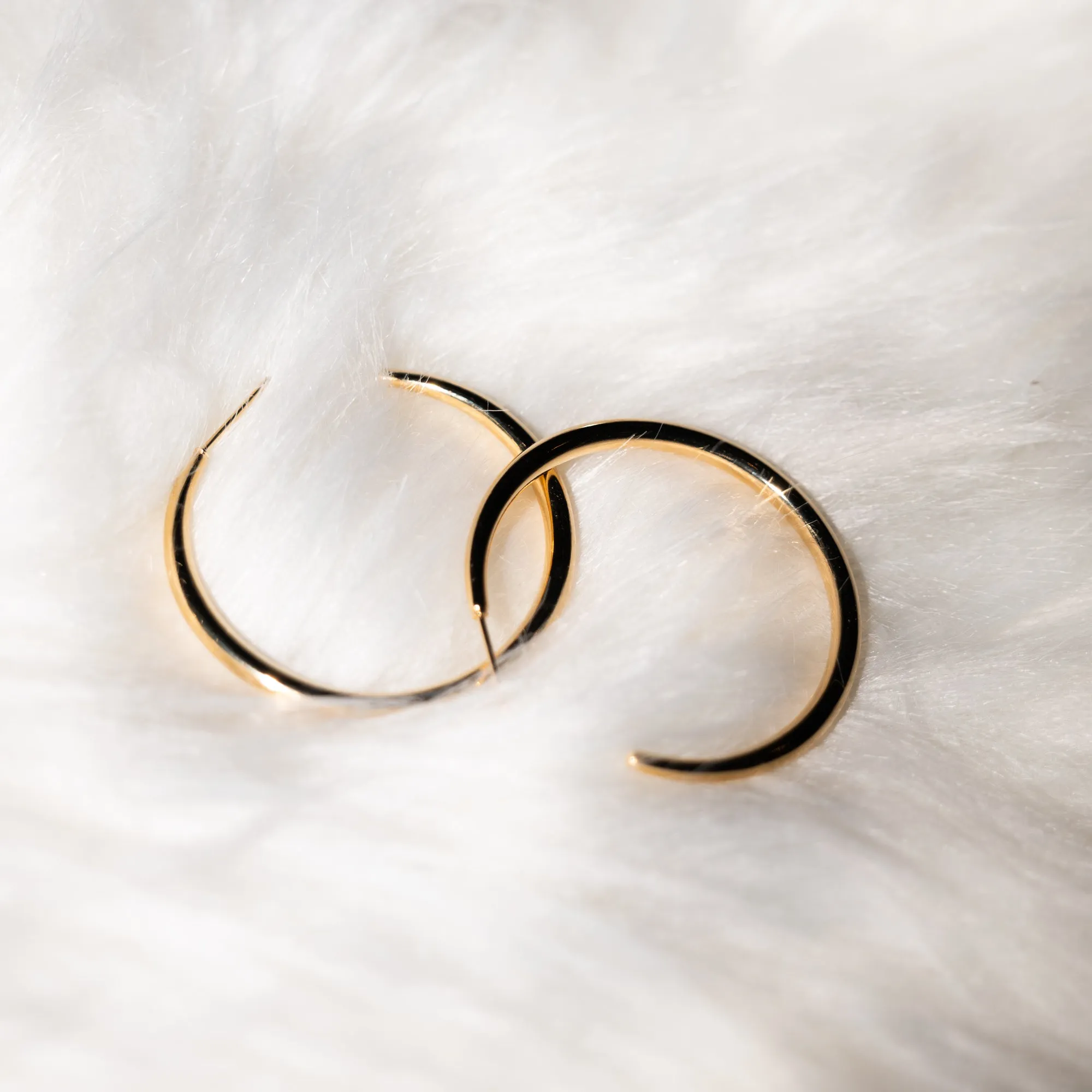 It Girl Gold Hoops