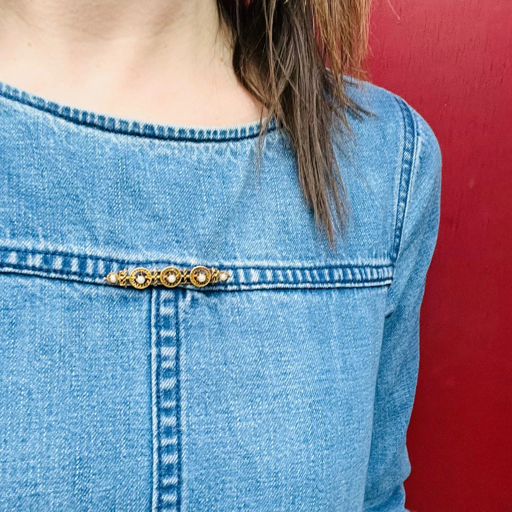 Lovely Gold and Pearl Victorian Bar Pin