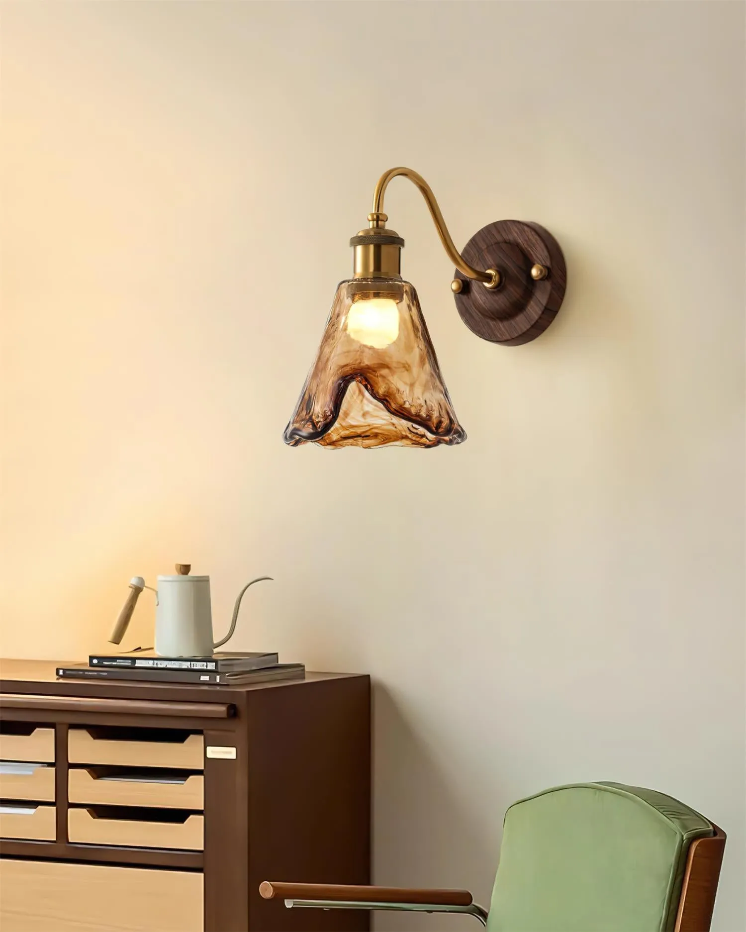 Nalia Amber Wall Lamp