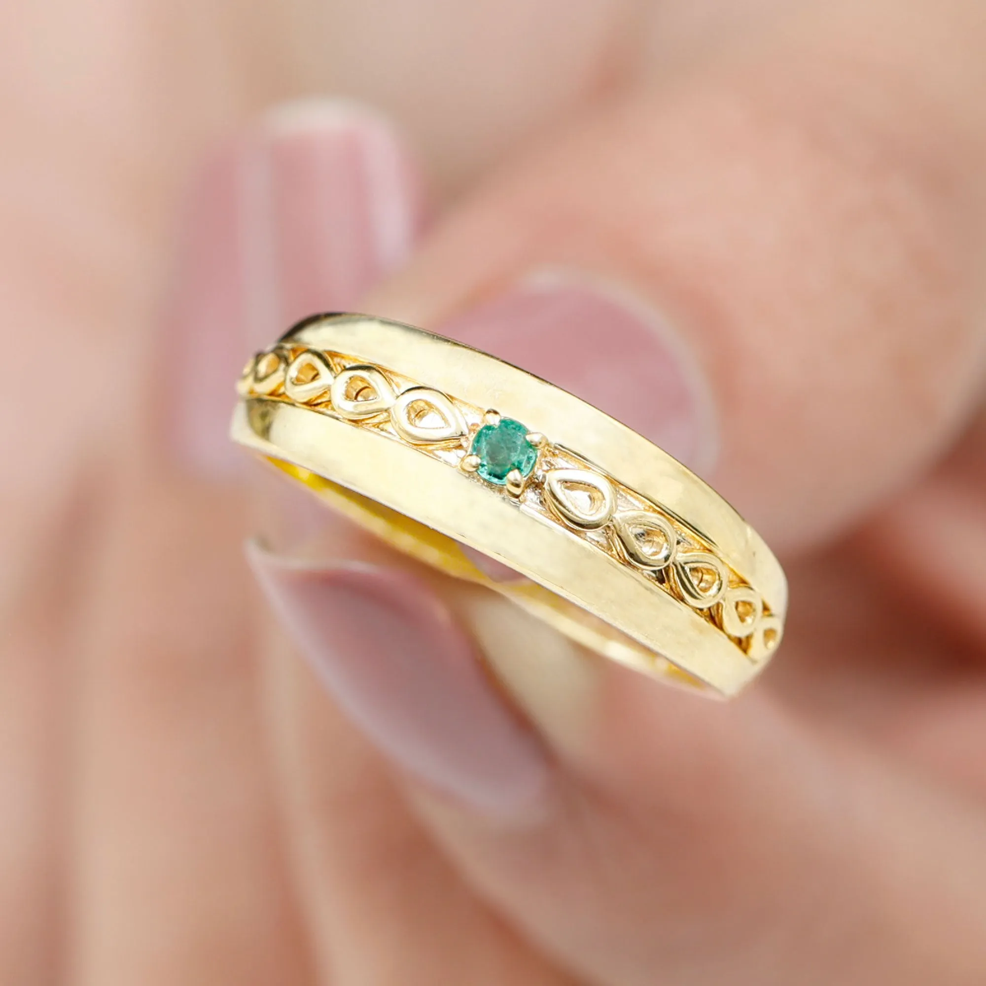 Natural Emerald Designer Band Ring