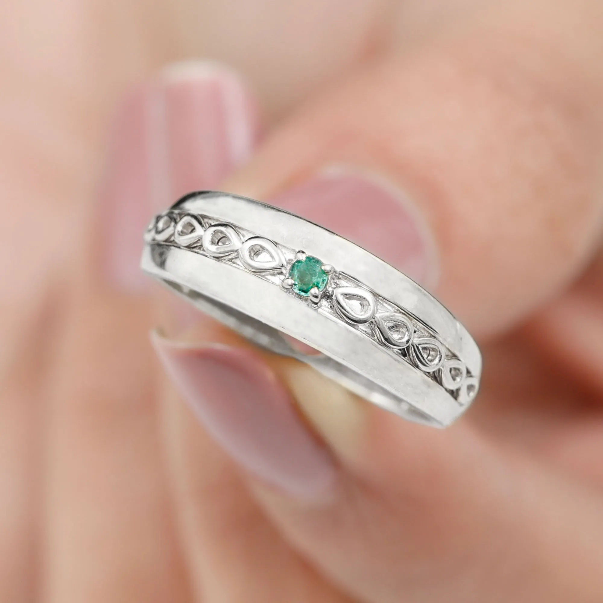 Natural Emerald Designer Band Ring