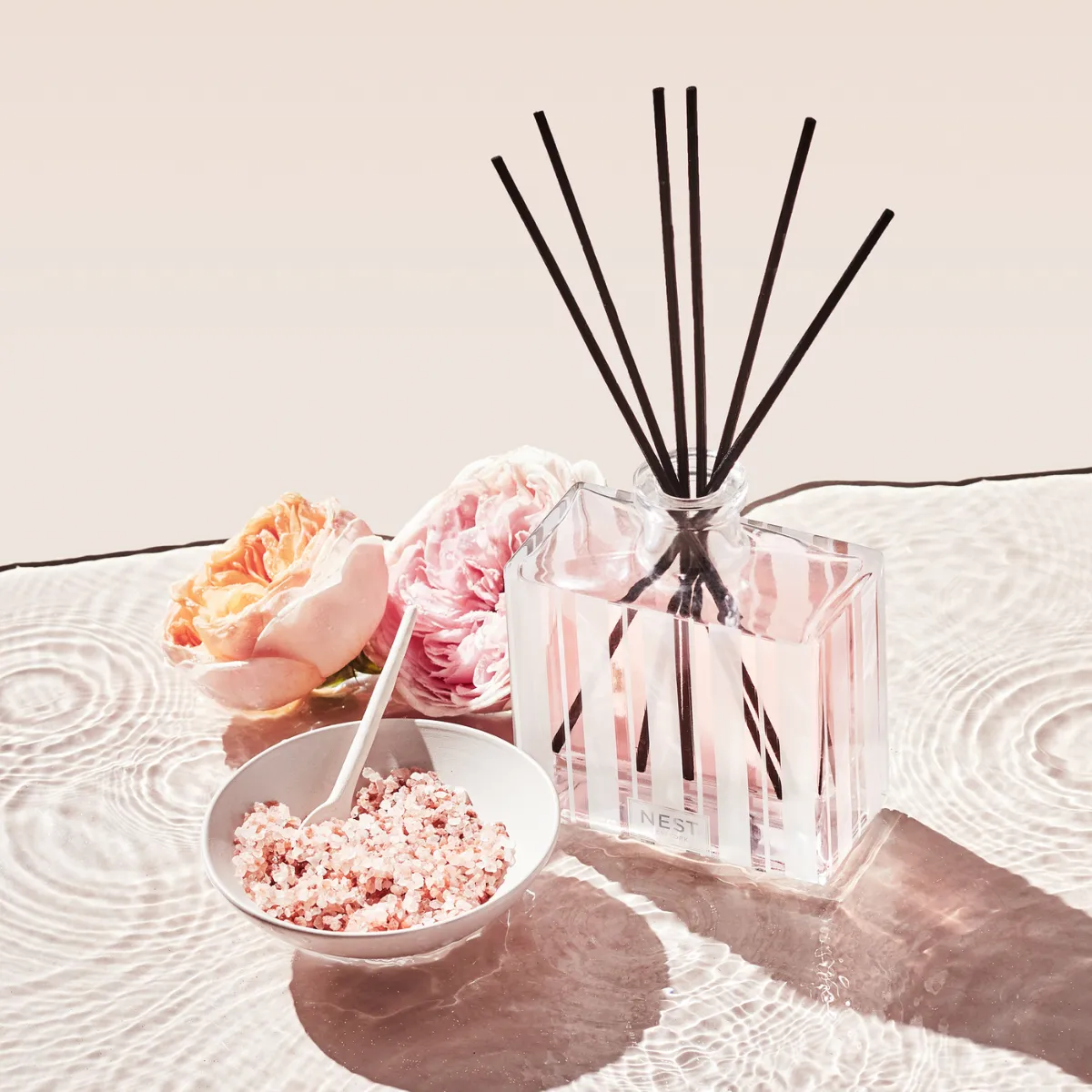 Nest New York Himalayan Salt & Rosewater Reed Diffuser