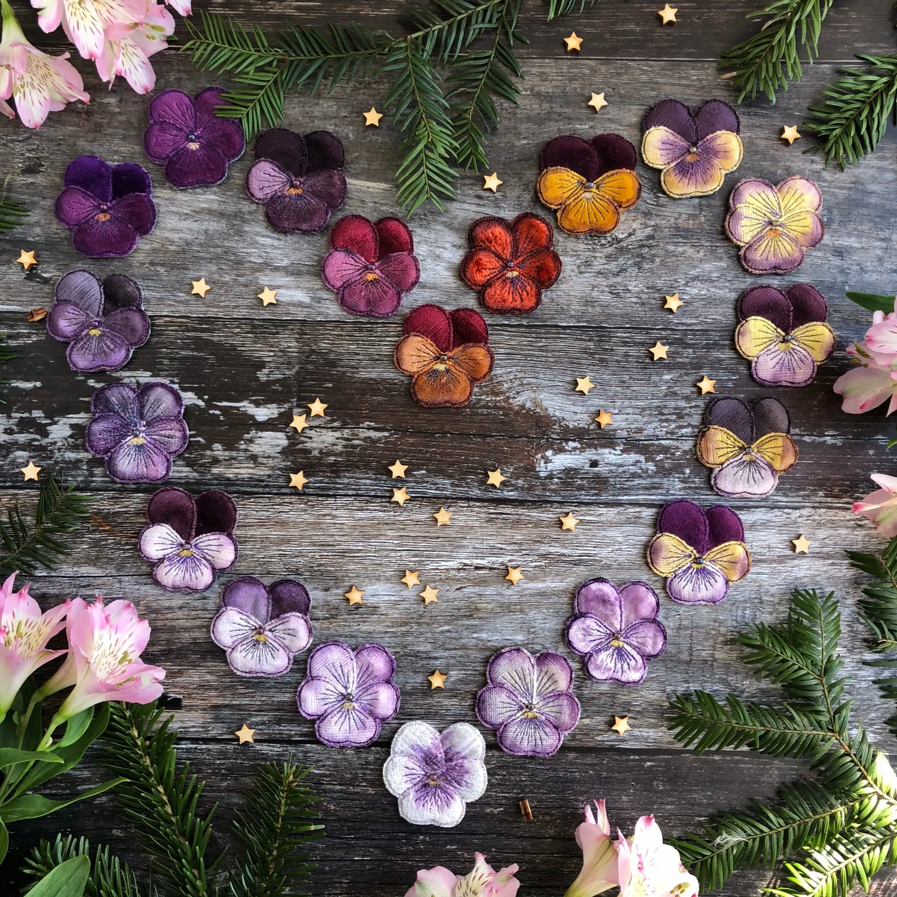 Pansy flower brooch