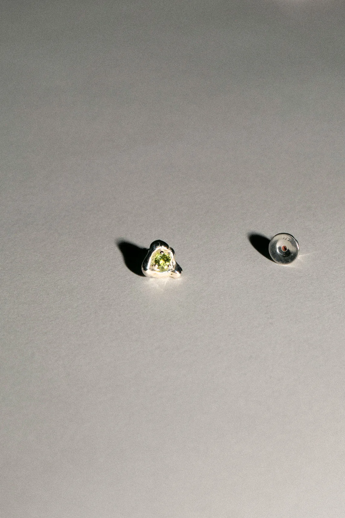 Silver Peridot Tash Stud