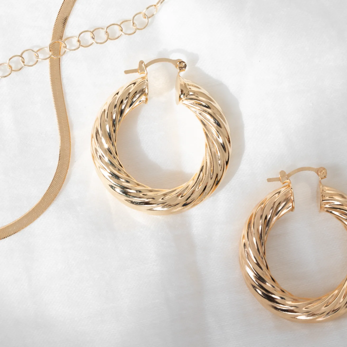 Tamara Hoop Earrings - Gold