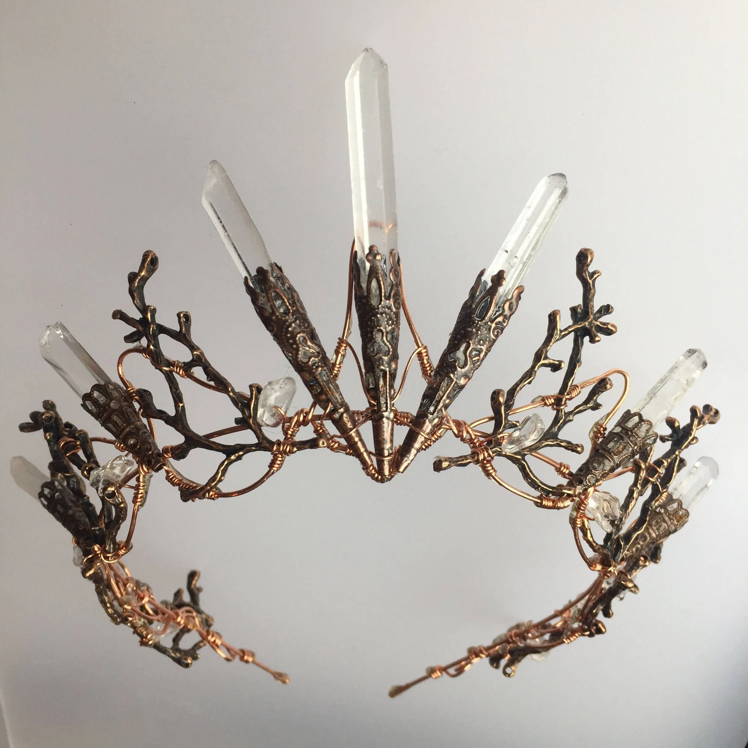 The PERSEPHONE Quartz Crown