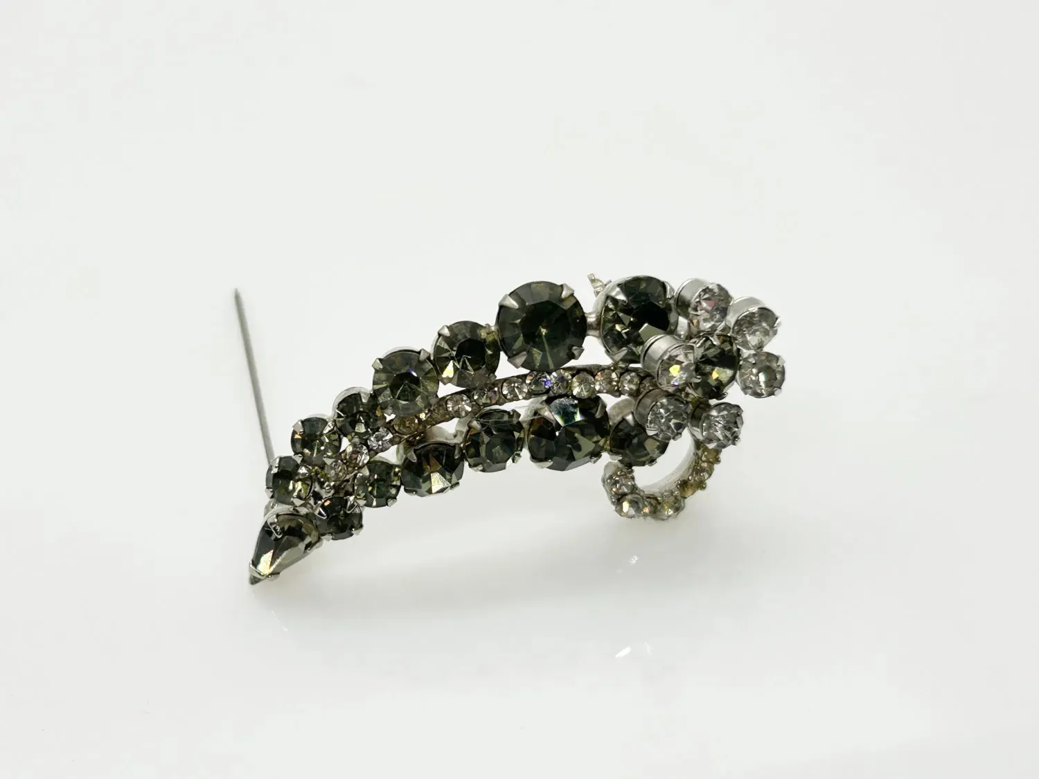 Vintage Brooch with Bright Sparkling Gray and Clear Rhinestones