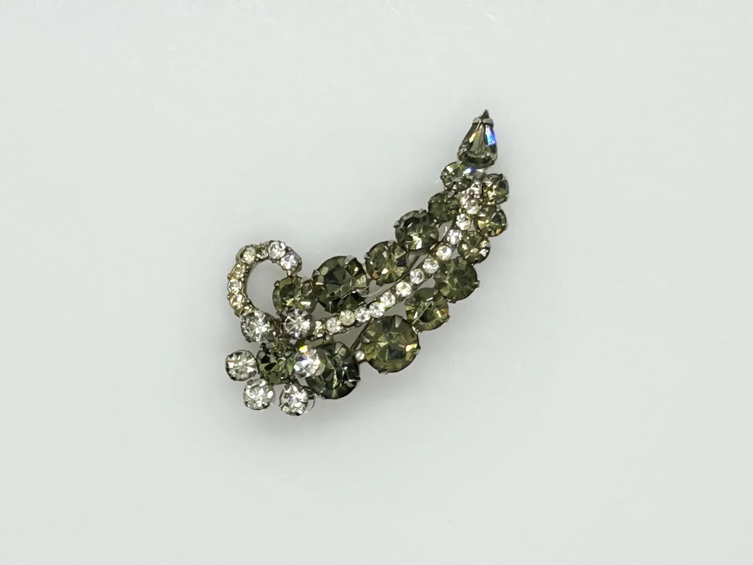 Vintage Brooch with Bright Sparkling Gray and Clear Rhinestones