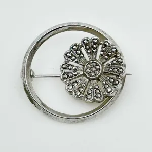 Vintage Silver plated marcasite brooch GM72